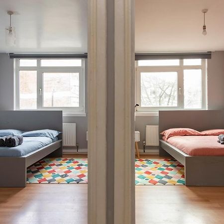 Lovely 2-Bed 20 Mins To Central لندن المظهر الخارجي الصورة
